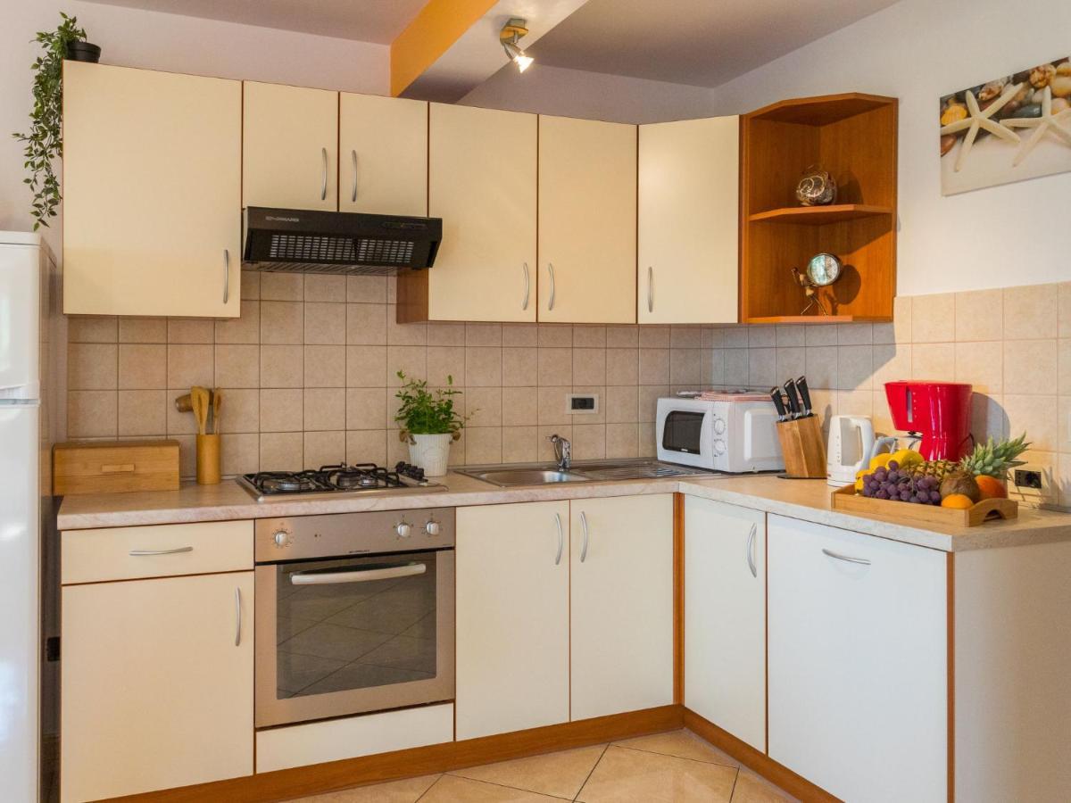 Apartment Cancar-1 By Interhome 포레치 외부 사진